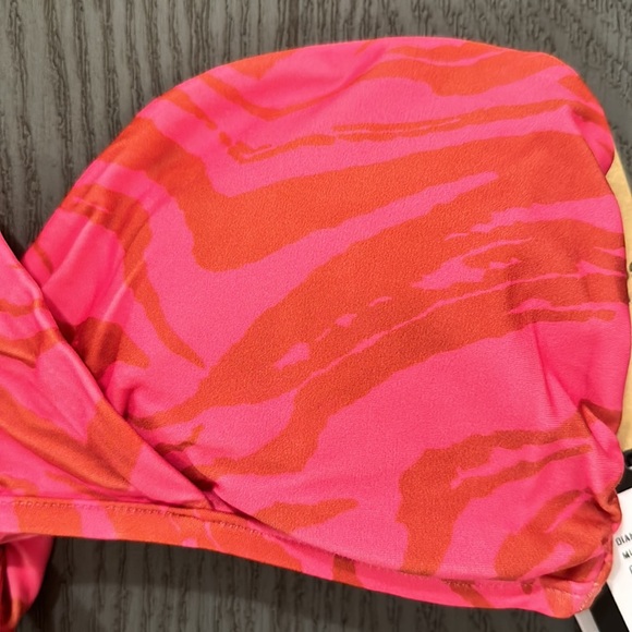 Vix Swim- New . MSRP$230.00 🌴🌴🌴 - Picture 8 of 13